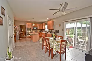 395 Shawnee Valley Dr, East Stroudsburg, PA 18302 - Photo 14