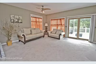  395 Shawnee Valley Drive, East Stroudsburg, PA 18302 - Photo 24
