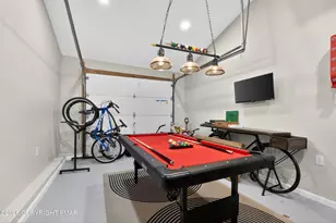 1070 7 Nations Dr, Tobyhanna, PA 18466 - Photo 8