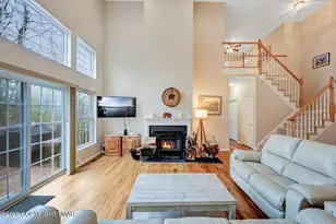 134 Skytop Rd, Pocono Pines, PA 18350 - Photo 6