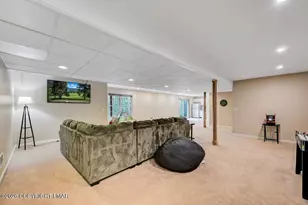 134 Skytop Rd, Pocono Pines, PA 18350 - Photo 32