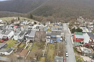 242 Center Ave, Jim Thorpe, PA 18229 - Photo 44