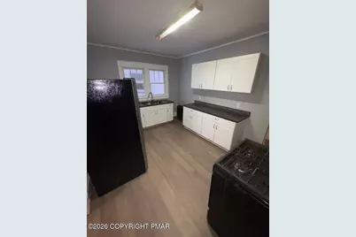  21 Edison Street, Wilkes Barre, PA 18702 - Photo 1