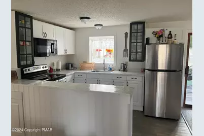  2631 Foxledge Drive, Tobyhanna, PA 18466 - Photo 12