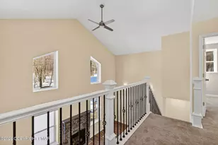 1073 West Side Dr, Newfoundland, PA 18445 - Photo 60