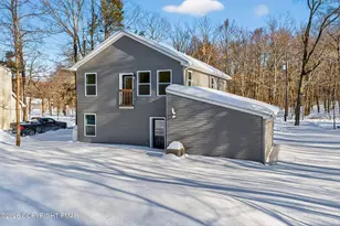 1073 West Side Dr, Newfoundland, PA 18445 - Photo 12
