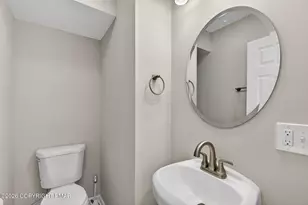 1073 West Side Dr, Newfoundland, PA 18445 - Photo 56