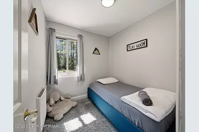  369 Sidney Avenue, Pocono Summit, PA 18346 - Photo 18