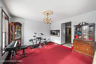 137 Old Kettle Ct, Stroudsburg, PA 18360 - Photo 8