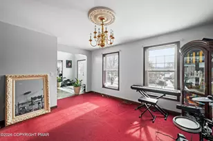 137 Old Kettle Ct, Stroudsburg, PA 18360 - Photo 6