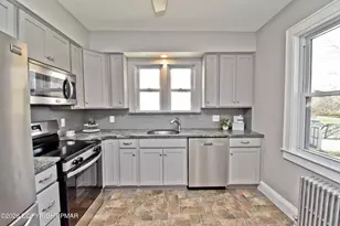 621 Garibaldi Ave, Roseto, PA 18013 - Photo 8