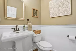 123 Devonshire Ct, Cresco, PA 18326 - Photo 34