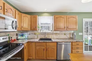 1177 N Rocky Mountain Dr, Effort, PA 18330 - Photo 26