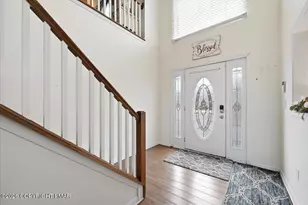 2431 Grey Birch Ln, Long Pond, PA 18334 - Photo 10