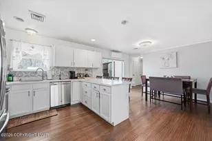 2431 Grey Birch Ln, Long Pond, PA 18334 - Photo 24