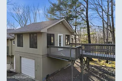  125 Big Bear Drive, Greentown, PA 18426 - Photo 4