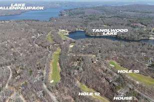 125 Big Bear Dr, Greentown, PA 18426 - Photo 6