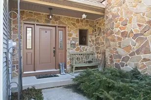 205 Sycamore Dr, Kunkletown, PA 18071 - Photo 10