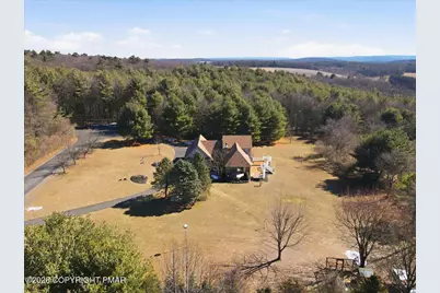  205 Sycamore Drive, Kunkletown, PA 18071 - Photo 4