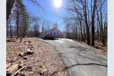  40 Tunkhannock Drive, Albrightsville, PA 18210 - Photo 2