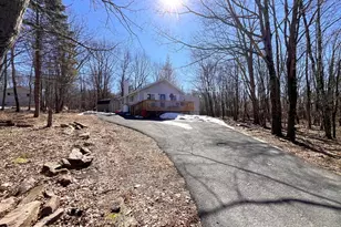 40 Tunkhannock Dr, Albrightsville, PA 18210 - Photo 2