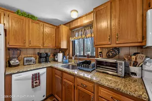 2038 Beaver Run Rd, Pocono Lake, PA 18347 - Photo 14