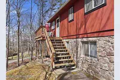  150 Tanglewood Drive, Greentown, PA 18426 - Photo 8