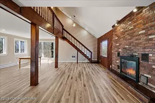 211 Geese Ct, Bushkill, PA 18324 - Photo 8