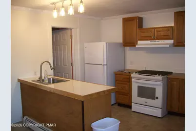  62 N 2nd Street, Stroudsburg, PA 18360 - Photo 6