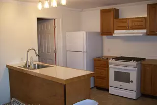 62 N 2nd St, Stroudsburg, PA 18360 - Photo 6