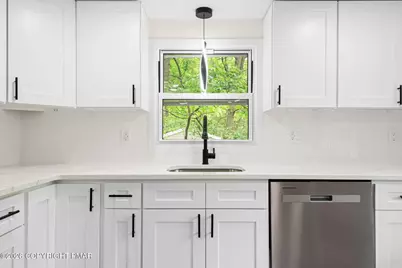 [Address not provided], Pocono Lake, PA 18347 - Photo 10