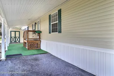  211 Jen Street, East Stroudsburg, PA 18301 - Photo 4