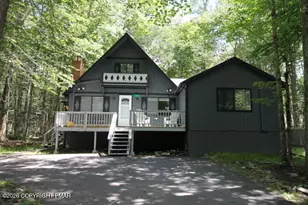 222 Croasdale Ct, Pocono Lake, PA 18347 - Photo 2
