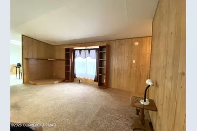  538 Creek Court, Stroudsburg, PA 18360 - Photo 6