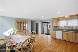 110 Bexhill Ct, Bushkill, PA 18324 - Photo 24