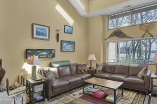 11 Midlake Dr, Lake Harmony, PA 18624 - Photo 2