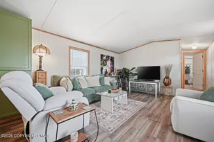 180 Bartion Ct, Bartonsville, PA 18321 - Photo 12