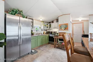 180 Bartion Ct, Bartonsville, PA 18321 - Photo 32