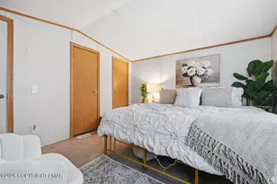 180 Bartion Ct, Bartonsville, PA 18321 - Photo 26