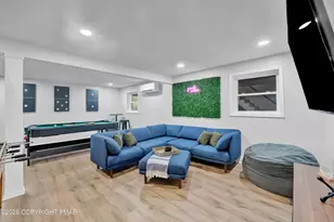 1138 Horizon Dr, Long Pond, PA 18334 - Photo 4