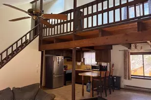 141 Mansfield Ct, Bushkill, PA 18324 - Photo 4