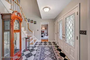 321 Evergreen Dr, Stroudsburg, PA 18360 - Photo 16