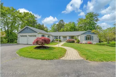  30 Briarleigh Drive, East Stroudsburg, PA 18301 - Photo 2
