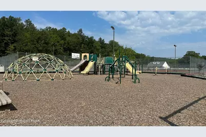  127 Dorchester Drive, Bushkill, PA 18324 - Photo 98