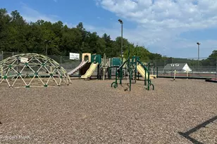 127 Dorchester Dr, Bushkill, PA 18324 - Photo 98