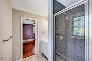 296 E Broad St, East Stroudsburg, PA 18301 - Photo 36