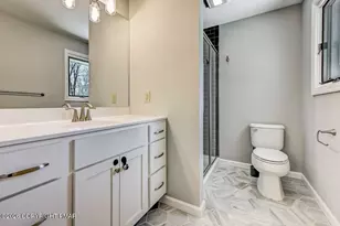 296 E Broad St, East Stroudsburg, PA 18301 - Photo 34