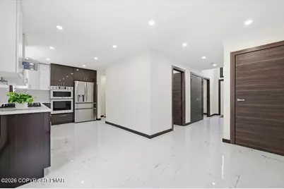  413 President Harrison Place, Henryville, PA 18332 - Photo 18