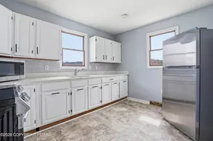 1818 E Susquehanna St, Allentown, PA 18103 - Photo 10