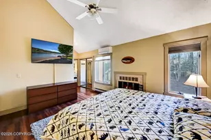 1065 Crestwoods Dr, Pocono Pines, PA 18350 - Photo 10